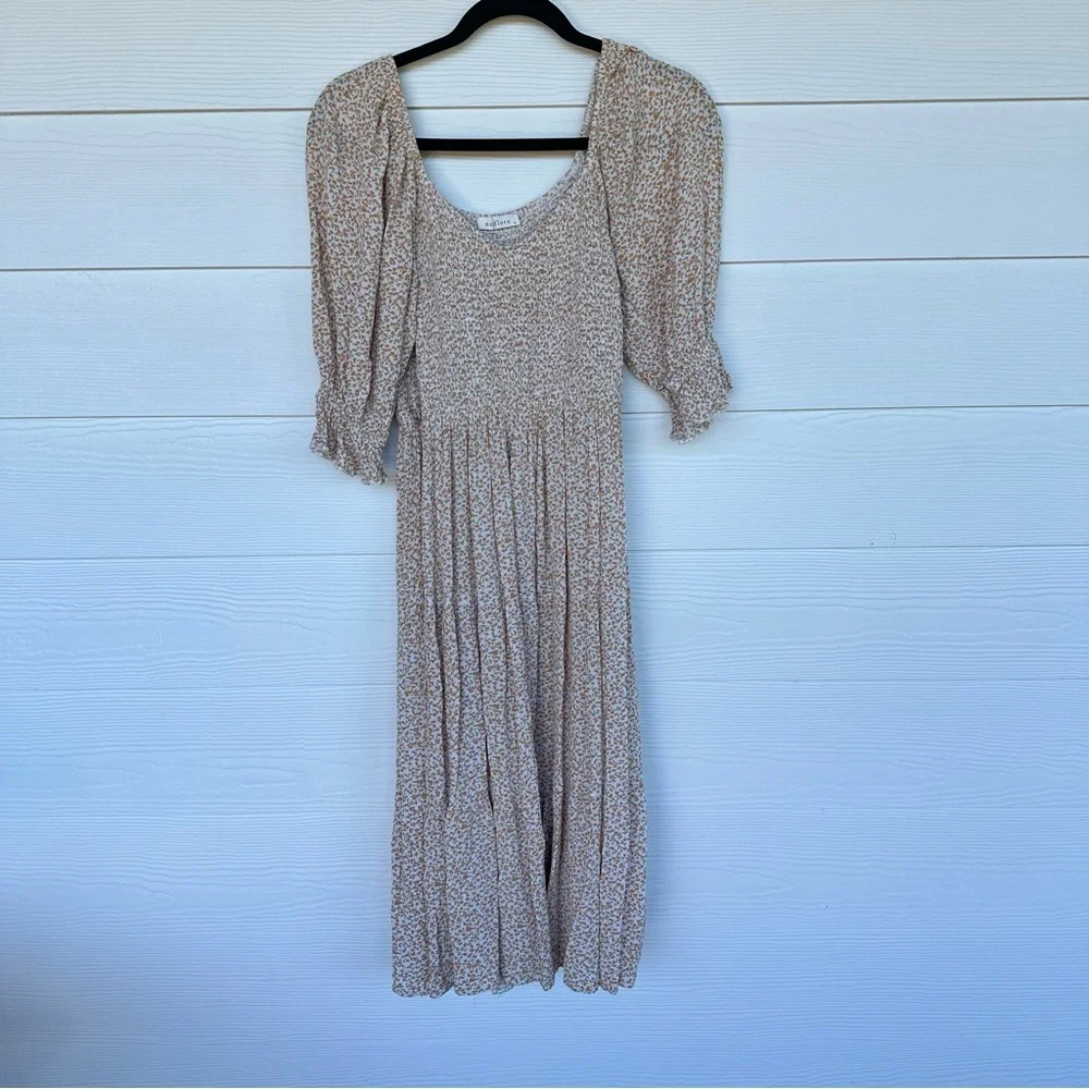 Smocked Floral Midi Dress in Light Beige - Picture 2 of 4